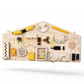 Activity board - dům na šířku - louka